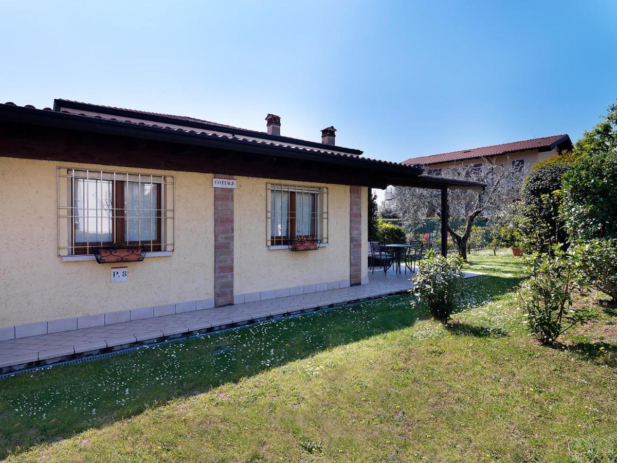 Residence Il Melograno Manerba del Garda Zewnętrze zdjęcie